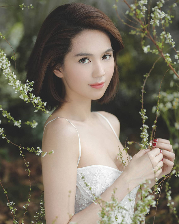 Cận cảnh nhan sắc Ngọc Trinh bất chấp camera thường: Không có 7749 app vẫn lung linh, làn da gây bất ngờ-3