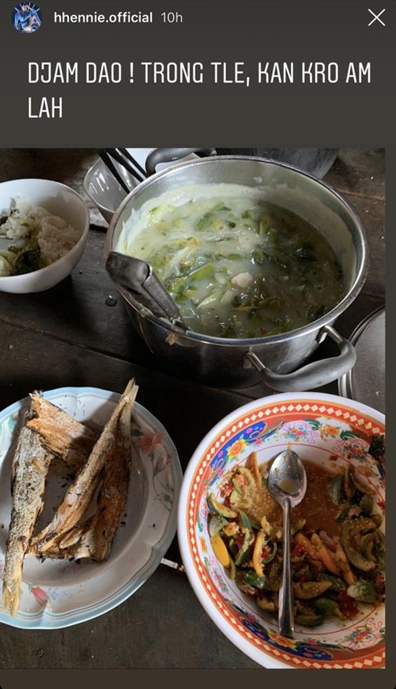 Khi sao Việt cách ly xã hội: ngày nào cũng thấy vào bếp tự nấu đồ ăn từ món Âu đến món Á-11