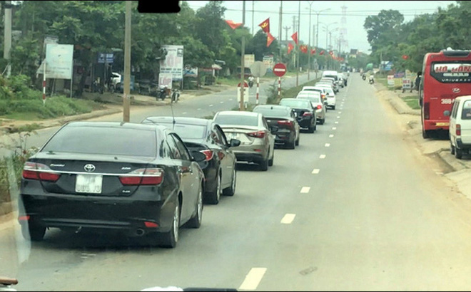 Vụ Phó GĐ BV rình rang rước dâu cho con giữa dịch Covid-19: BS ở viện cam kết không ai đến-1