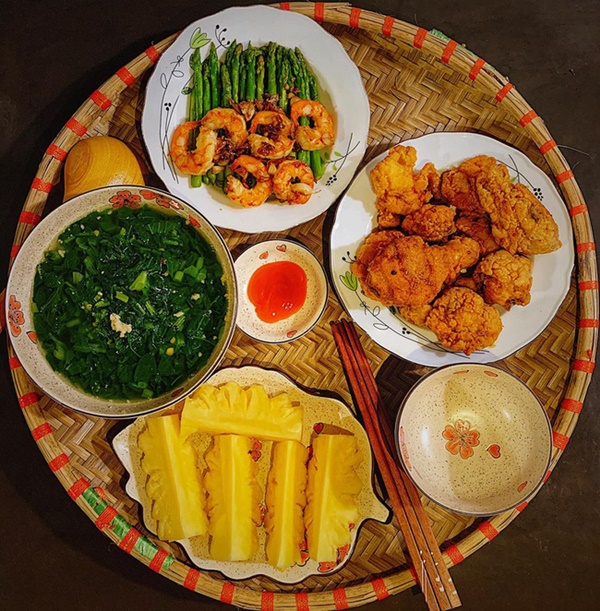 Thực đơn cả tuần ngày nào cũng ngon đẹp lung linh, các mẹ khỏi đau đầu hôm nay ăn gì-2