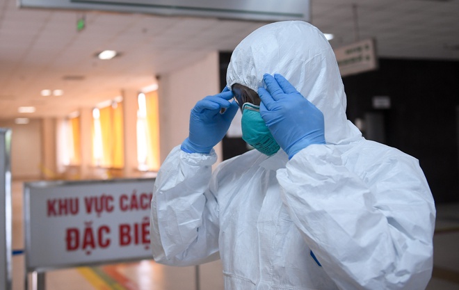 Thêm 2 ca mắc Covid-19, một người từng điều trị tại BV Bạch Mai-1