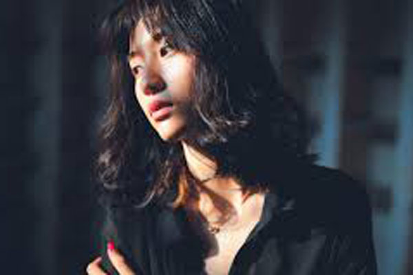 Được chồng giúp nấu cơm rửa bát, tôi chưa kịp mừng thì mẹ chồng đã chống nạnh mắng một câu khiến tôi và chồng đều choáng váng, các con cũng giận luôn bà nội-2