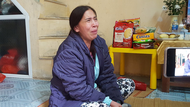 Vụ bé gái 3 tuổi tử vong nghi do bố mẹ bạo hành ở Hà Nội: Người bí mật báo công an để đưa nghi phạm ra ánh sáng là ai?-2