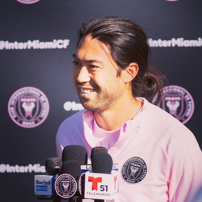 Văn Hậu mạnh dạn đăng ảnh trêu chọc ngôi sao Việt kiều và cái kết bị bóc mẽ hài hước-4