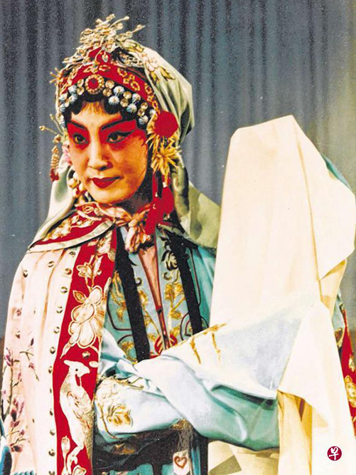 Cuộc đời bí ẩn của Bạch Cốt Tinh nổi tiếng nhất màn ảnh-2