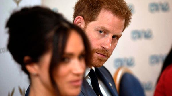 Cuộc sống nhà Sussex ở Mỹ: Harry cô đơn nơi đất khách quê người, phải phụ thuộc vào Meghan Markle nếu muốn định cư lâu dài-1