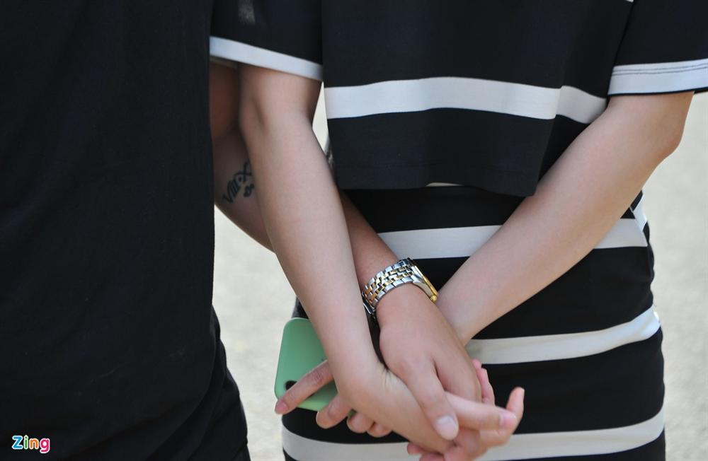 Khoảnh khắc gặp lại người thân sau những ngày cách ly ở TP.HCM-3