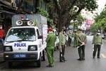 3 người Hà Nội bị phạt khi ra đường không cần thiết-2