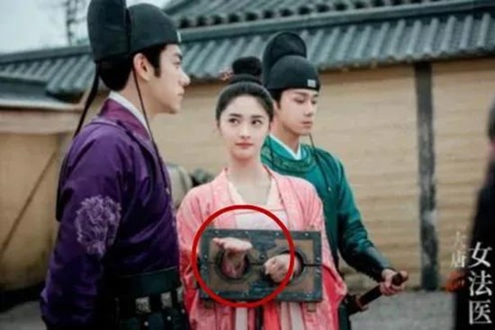 Sạn dễ thấy trong các phim cổ trang Trung Quốc mới nhất