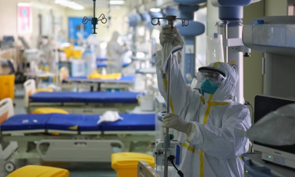 Nằm viện điều trị suốt 1 tháng trời ở Vũ Hán, con trai không hề hay biết bố mình đã qua đời do Covid-19-2