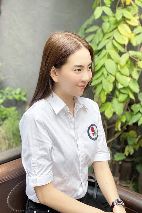 Nữ BTV xinh nhất VTV: Bị chê là khủng long, thi trượt nhiều lần-2