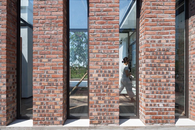 Chiêm ngưỡng nhà vườn từ gạch mộc, đẹp lạ giữa làng quê ở Thái Bình-6