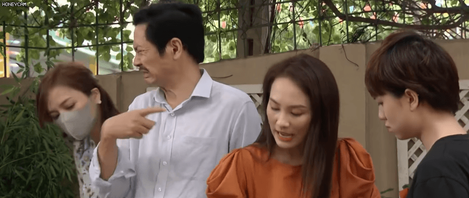 Thư Xính Lao lườm nguýt bố Sơn vì tội tích trữ đồ ăn quá đà mùa Cô Vít ở trailer tập 1 Những Ngày Không Quên-4