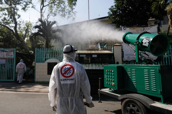 Cương quyết không chịu đeo khẩu trang trong dịch Covid-19, người đàn ông Philippines bị cảnh sát bắn chết-2