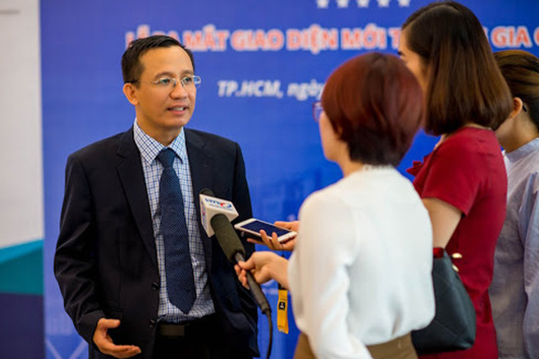 Người ở lại sau cùng trước khi Tiến sĩ Bùi Quang Tín rơi tầng 14 chung cư tử vong khai gì?-2