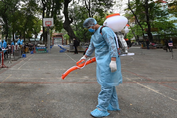 Thêm 1 buổi sáng Việt Nam không ghi nhận ca mắc Covid-19 mới, tình hình cụ thể của 3 bệnh nhân nặng-1