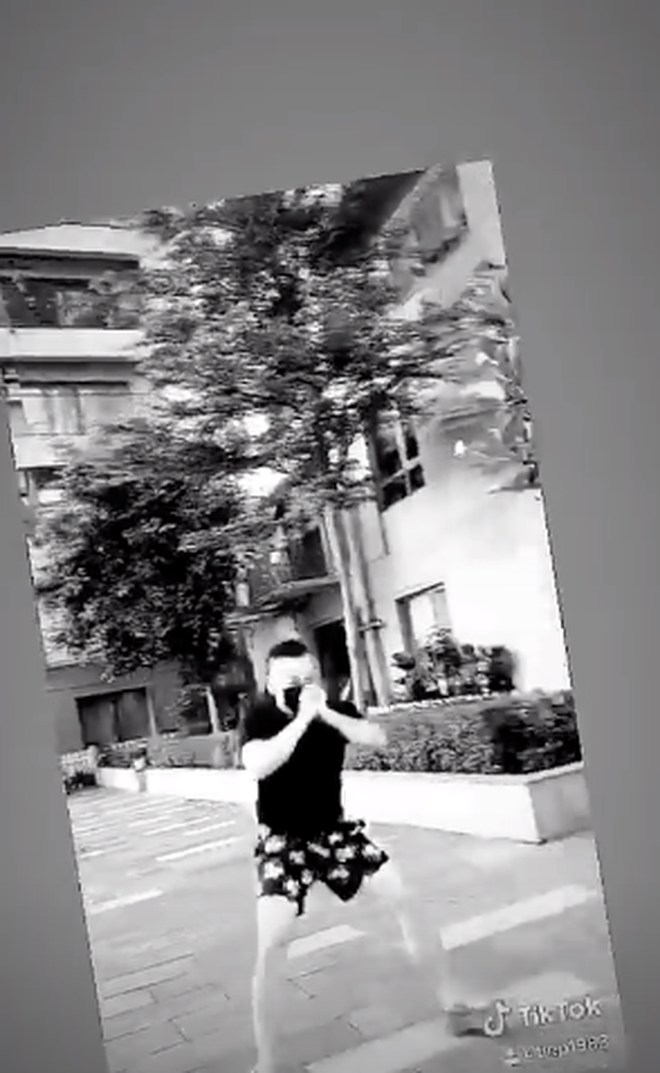 Nhật ký cách ly lần 4 của Vũ Khắc Tiệp tại gia: Ăn, ngủ, chụp hình và... ngủ tiếp, lấy lại tinh thần chỉ bằng 1 bức ảnh-2