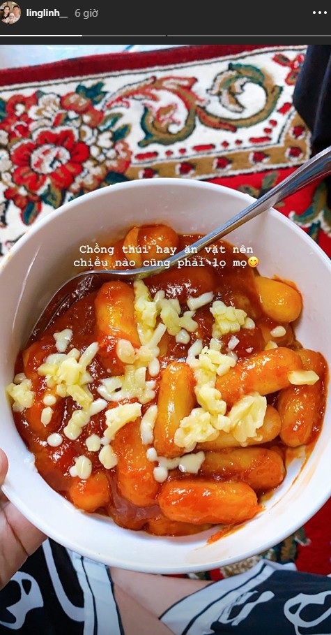 Chăm chồng khéo như các nàng WAGs Việt: Văn Đức lên cân thấy rõ, Bùi Tiến Dũng số hưởng ngày nào cũng có bữa phụ chất lượng-2