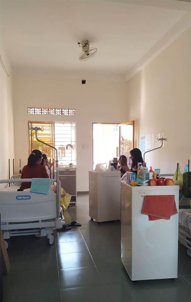 Những phần cơm cách ly bắt mắt và đầy đủ dinh dưỡng gây sốt MXH: Thực đơn thay đổi liên tục, có thêm cả nho Úc, táo Canada-12