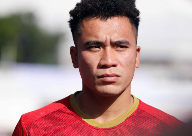 Giải mã hình xăm của tuyển thủ Việt Nam: Quang Hải muốn là vua, tranh cãi đóa hoa hồng trên tay Công Phượng-12