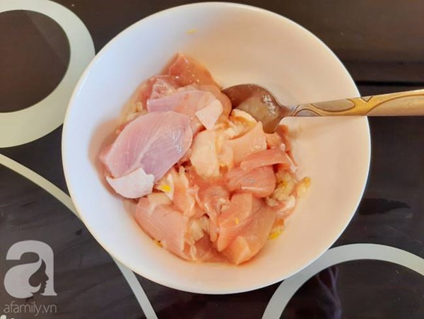 Thịt heo kho tàu ai cũng biết, còn gà kho tàu cực ngon bạn đã thử chưa?-2