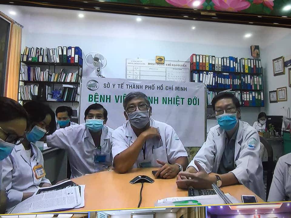 Huy động toàn lực còn nước còn tát để cứu phi công người Anh mắc COVID-19-1