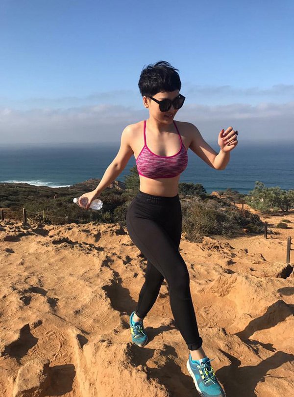 Miu Lê khoe ảnh tập thể dục tại nhà nhưng đây mới là trung tâm của mọi sự chú ý-15