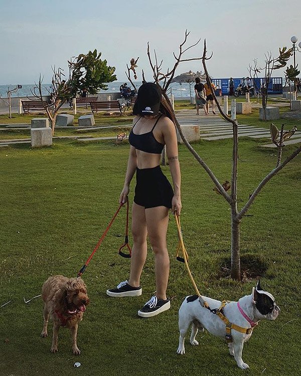 Miu Lê khoe ảnh tập thể dục tại nhà nhưng đây mới là trung tâm của mọi sự chú ý-5