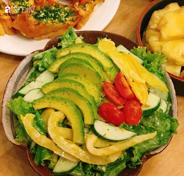 Chị em ở nhà mùa dịch, trình cúng phây càng chuyên nghiệp,&nbsp;bày biện không khác gì nhà hàng-25