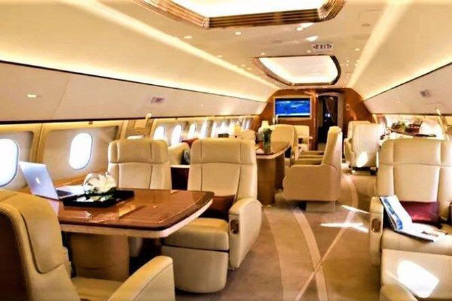 Ghé thăm chuyên cơ sang trọng 15 triệu USD của Messi: Một chi tiết trên chiếc máy bay là độc nhất vô nhị-7