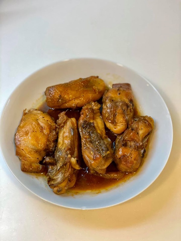 Siêu mẫu Hà Anh ở nhà trổ tài nấu ăn cho chồng con, từ phở đến cá kho đều ngon xuất sắc-2