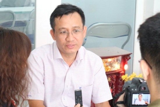 Tạm đình chỉ Hiệu trưởng và 6 cán bộ ĐH Ngân hàng TP.HCM sau khi Tiến sĩ Bùi Quang Tín rơi tầng 14 tử vong