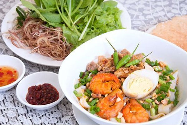 Đổi món mùa dịch, học ngay tuyệt chiêu món gà nghìn like của Thanh Thảo, vợ Đăng Khôi-17