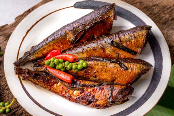 Củ sen khi nấu&nbsp;hay bị thâm đen, đây&nbsp;là bí quyết khiến nó luôn giòn, trắng tinh-2