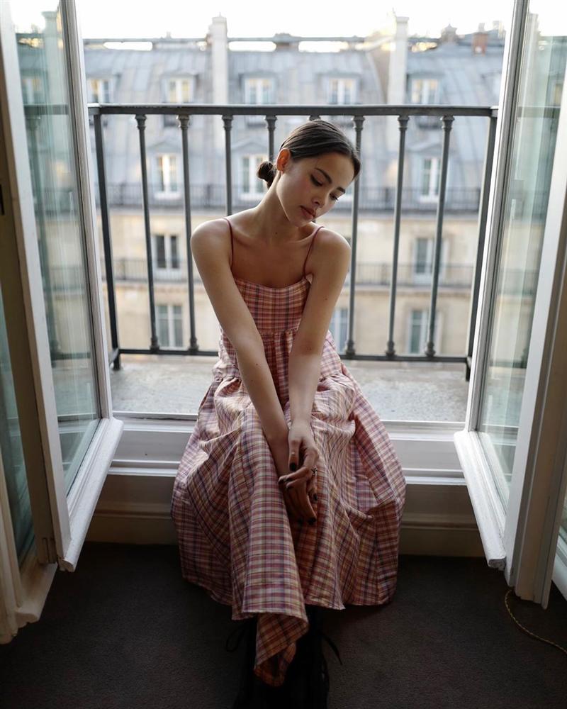 Ngắm các mỹ nhân Thái là ra ngay được 3 kiểu váy xinh nhức nhối, cực đáng sắm để đón Hè-12