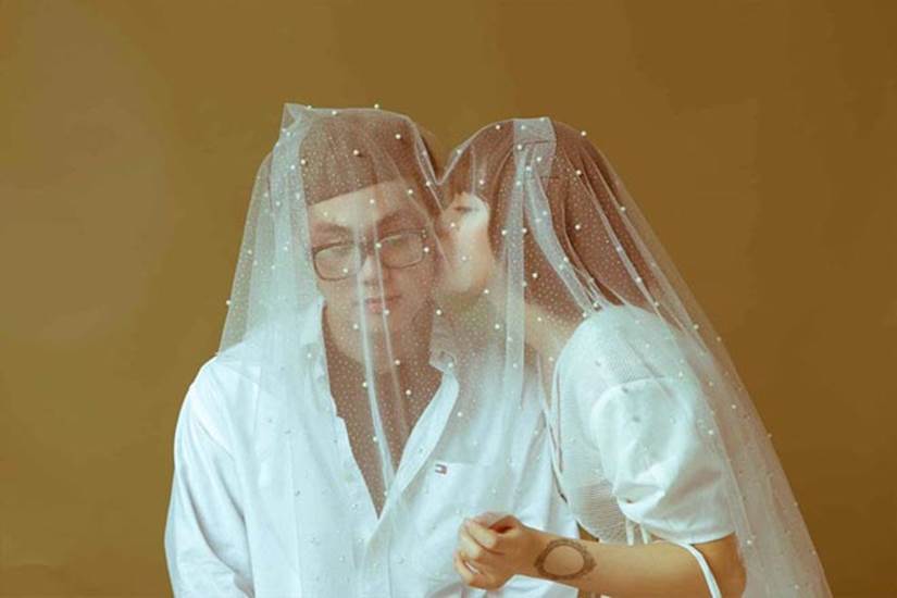 Bị chồng sắp cưới phản bội, cô dâu xinh đẹp cưới luôn phù rể kém 5 tuổi-3