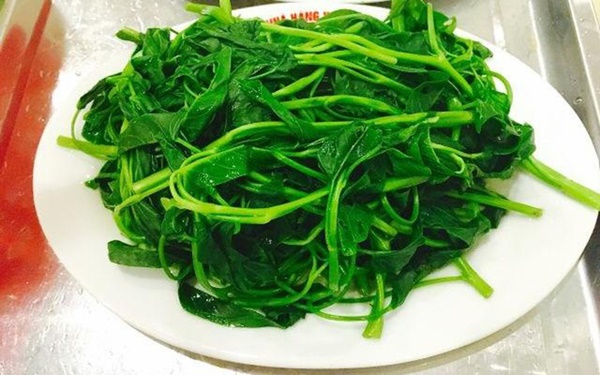 Muốn rau luộc xanh mướt, giữ dinh dưỡng, giòn ngon: Đừng quên bỏ vào gia vị thần thánh này-4