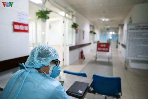 Cách ly toàn bộ Bệnh viện Thận Hà Nội vì có BN 254 đang chạy thận-1