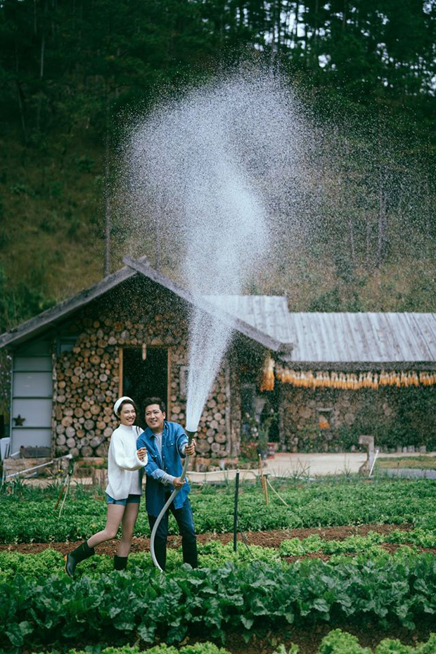 Cuộc hội thoại ngôn tình của Nhã Phương - Trường Giang: Cứ mãi lãng mạn thế này netizen không phát ghen sao đư-1