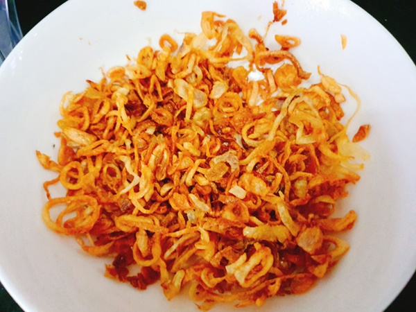 Ở nhà chống dịch, mẹ đảm nấu lẩu riêu cua theo cách này đảm bảo ngon nhức nhối-5