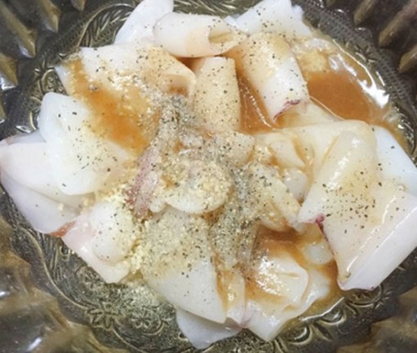 Cách xào mực dễ làm nhất lại giòn, ngon, không bị tanh-5