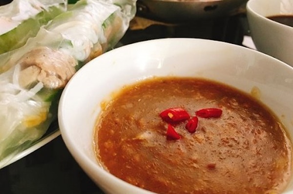 Cách làm gỏi cuốn ngon, nước chấm đúng vị cả nhà đều mê-5