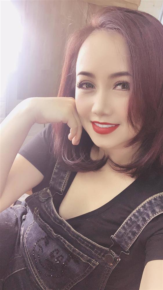 Cô Xuyến Hoàng Yến nói gì khi bị nghi đại phẫu khuôn mặt?-5