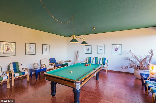 Khám phá căn biệt thự mới, tách biệt hơn với thế giới bên ngoài để tránh dịch của gia đình Ronaldo-5