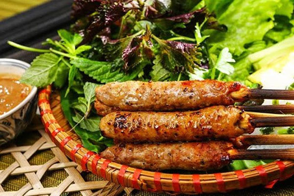 Ăn cơm mãi cũng chán, đổi món bữa tối với bún nem thơm nức giòn rụm thôi!-9