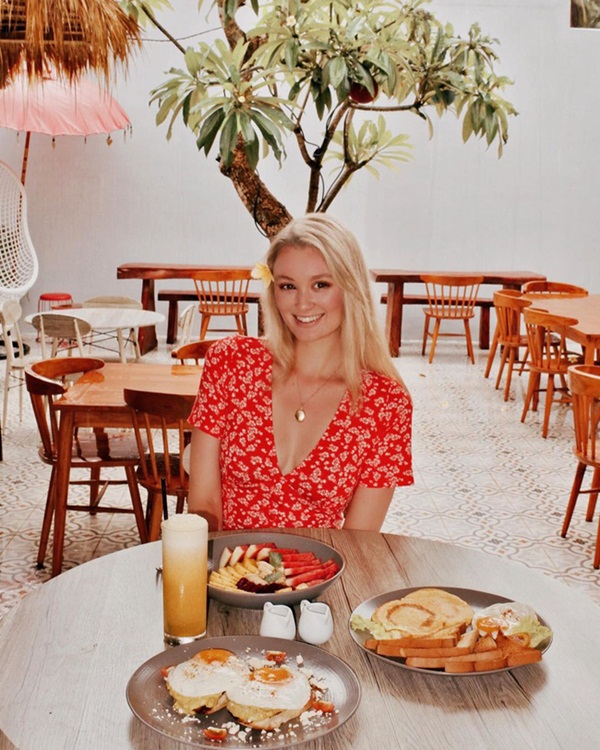 Sau hơn 1 năm kết hôn, cặp đôi đũa lệch chồng cú vợ tiên nổi như cồn trên mạng giờ đây đã khác xưa, đặc biệt là người vợ-10