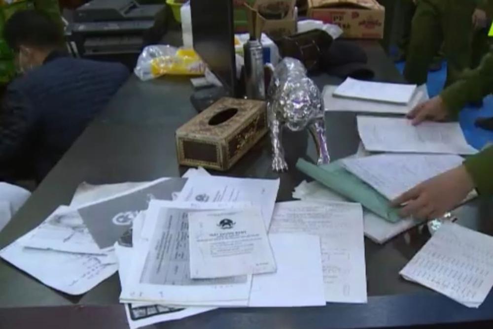 NÓNG: Bắt chồng đại gia bất động sản Nguyễn Thị Dương-4