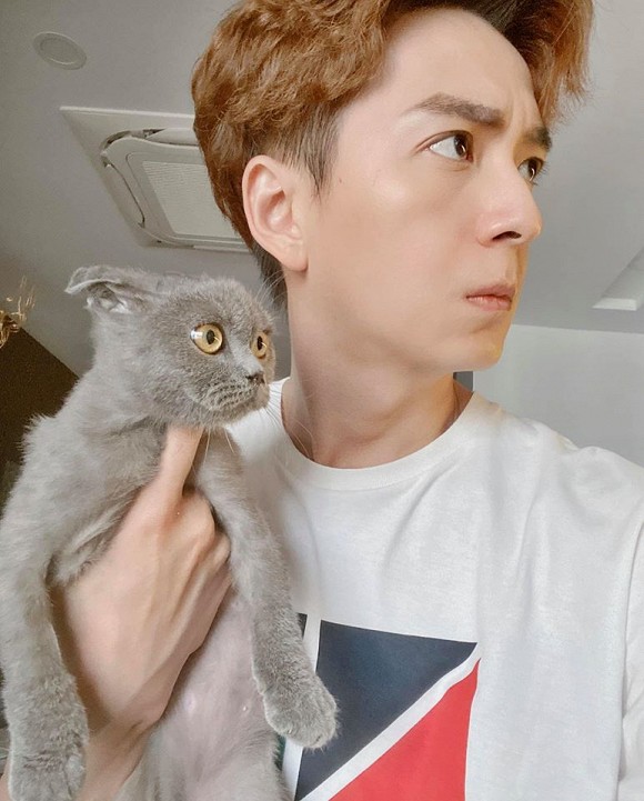 Hé lộ 1 số góc trong căn hộ tiền tỉ của ca sĩ Ngô Kiến Huy-12