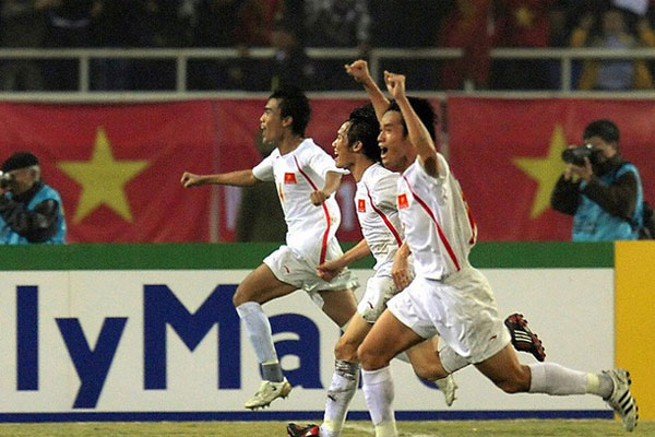 Dàn sao Brazil xịn nhất lịch sử từng đến Việt Nam du đấu: Người vào tù ra tội, nhiều danh thủ mãi chỉ là tài năng trẻ-10