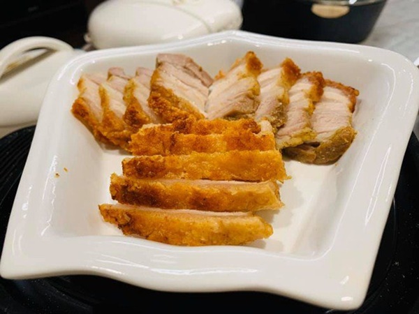 Kín tiếng bao năm, Hoa hậu Nguyễn Thị Huyền giờ chăm khoe tài nấu ăn cho cả đàn con-13